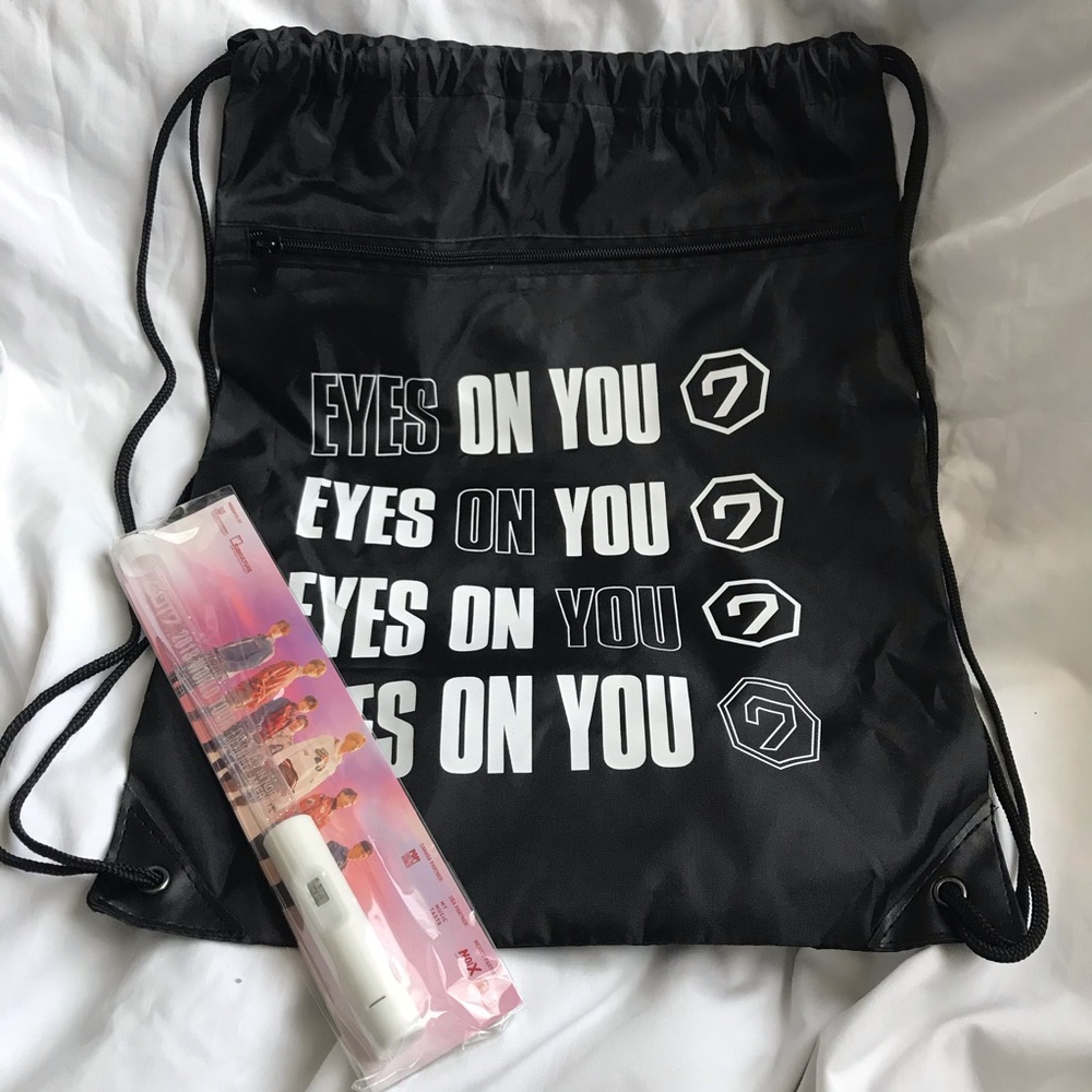 (NWOT) GOT7 2018 World Tour Merch